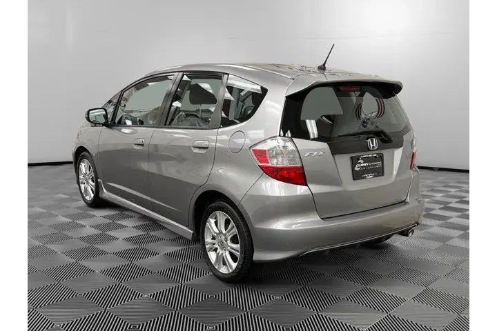 $11995 : Honda Fit 2010 Sport 4dr Hat image 3