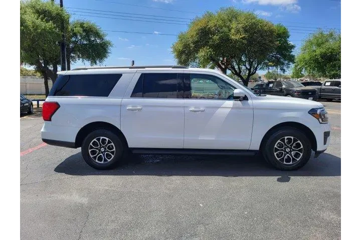 $39500 : Ford Expedition MAX 2023 4x4 image 2