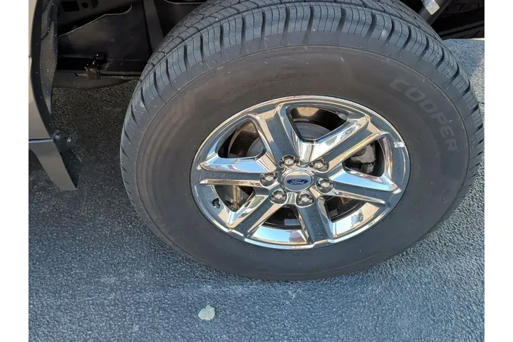 $39075 : Ford F-150 2024 4x4 XLT 4dr image 9