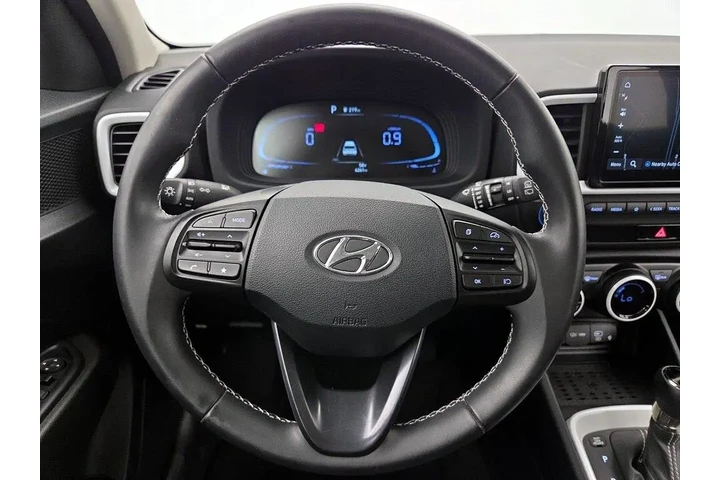 $20998 : Hyundai VENUE 2023 Limited 4 image 10