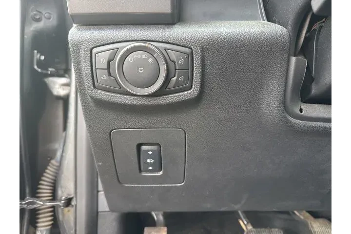 $22000 : Ford F-150 2016 4x4 King Ran image 10