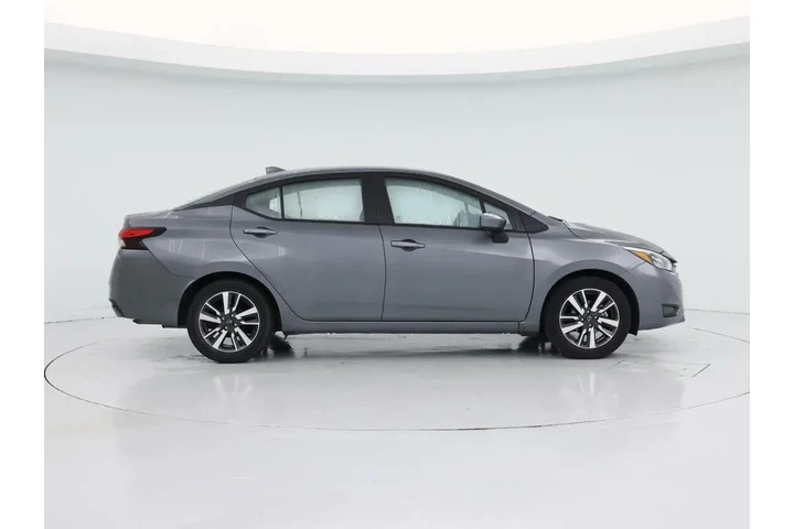 $17998 : Nissan Versa 2025 SV 4dr Sed image 7