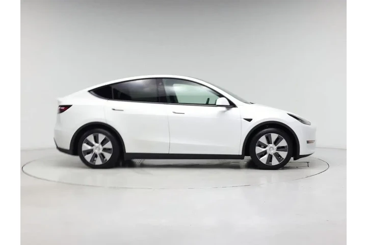 $29998 : Tesla Model Y 2022 AWD Long image 7