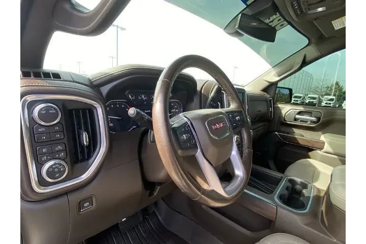 $32883 : GMC Sierra 1500 2020 4x4 SLT image 9