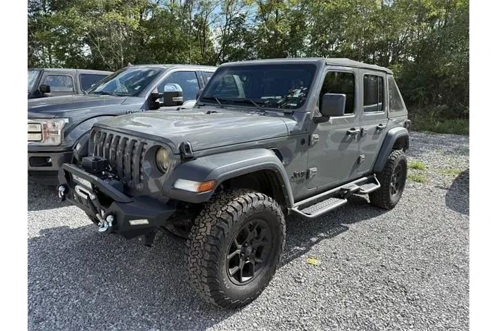 $28900 : Jeep Wrangler Unlimited 2021 image 2
