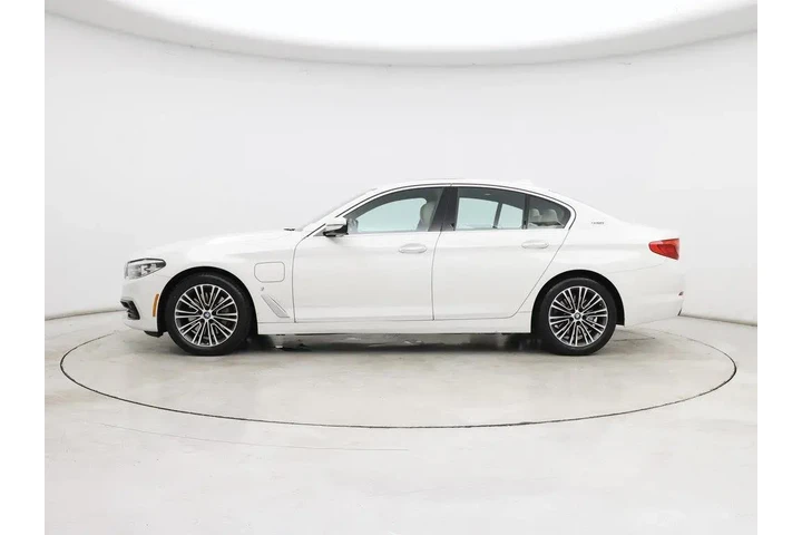 $18998 : BMW 5 Series 2018 530e iPerf image 3