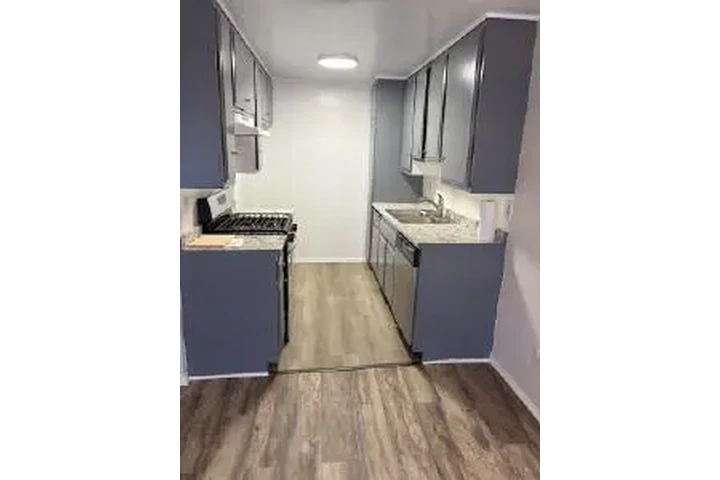 RENTO APARTAMENTO 📍 image 1