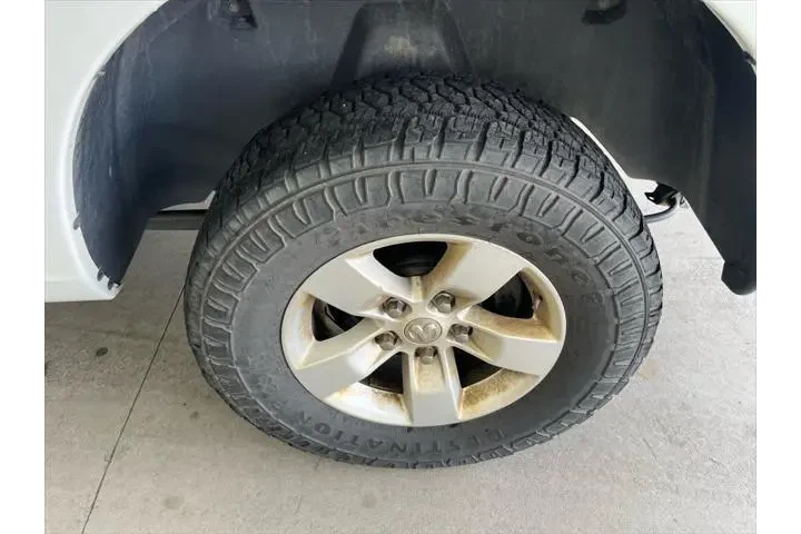 $7990 : Ram 1500 2013 4x4 SLT 4dr Qu image 10