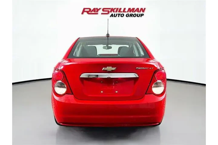 $9975 : Chevrolet Sonic 2015 LT Auto image 6