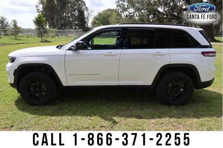 $33809 : Jeep Grand Cherokee 2025 4x4 image 3