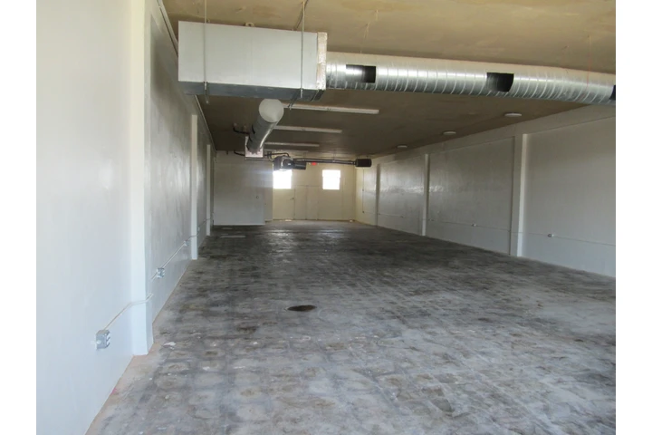 $679000 : Edificio Comercial en Compton image 5