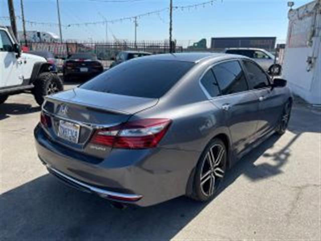 $10995 : 2017 HONDA ACCORD2017 HONDA A image 9