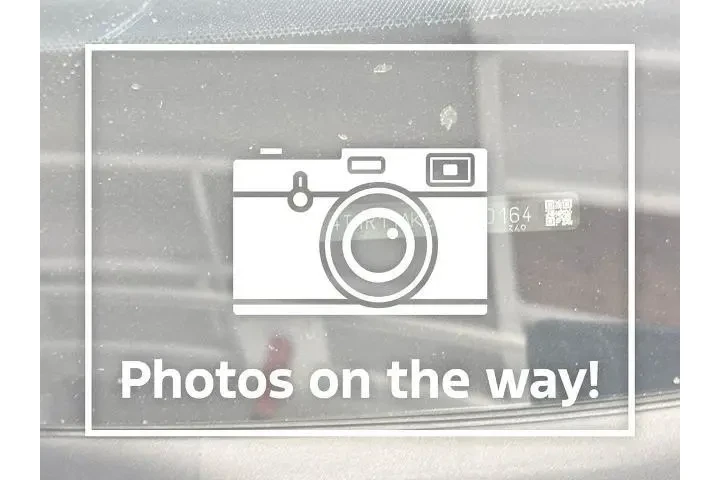 $24613 : Toyota Camry 2021 LE 4dr Sed image 2