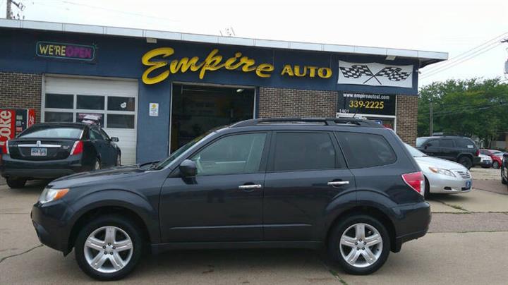 $8999 : 2010 Forester 2.5X Premium image 1