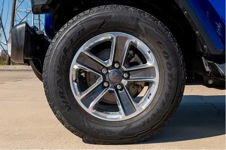 $23987 : Jeep Wrangler Unlimited 2018 image 6