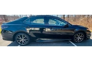 $20000 : 2021 Camry SE thumbnail