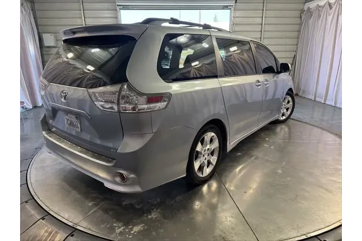 $14999 : Toyota Sienna 2014 SE 8-Pass image 5