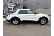 $29866 : Ford Explorer 2023 AWD XLT 4 thumbnail