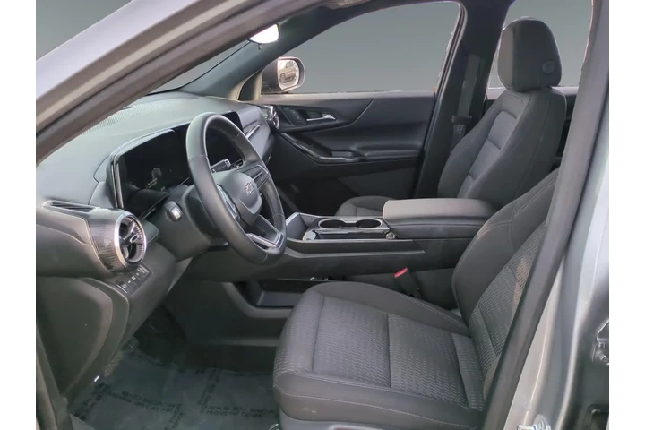 $27900 : Chevrolet Equinox 2025 4x4 L image 9