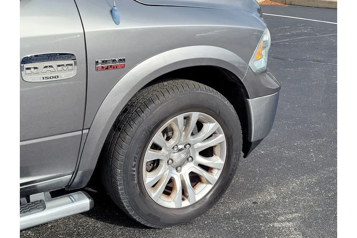 $14399 : Ram 1500 2013 4x4 Laramie Li image 10