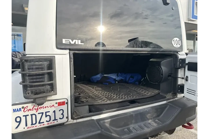 $12500 : Jeep Wrangler Unlimited 2014 image 9