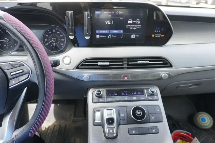 $27988 : Hyundai PALISADE 2022 SEL 4d image 8