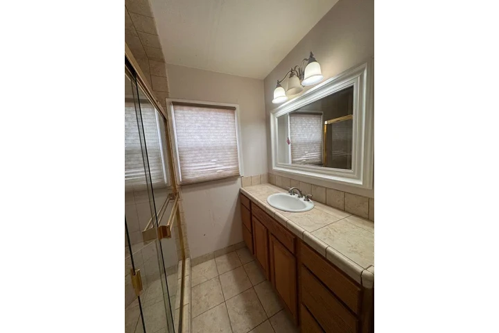 $1100 : Amplios 3 dormitorios image 5