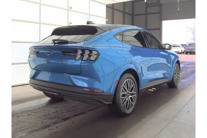 $34999 : Ford Mustang Mach-E 2025 AWD image 5