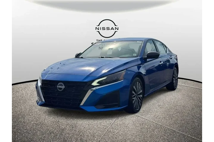 $19995 : Nissan Altima 2025 2.5 SV 4d image 4