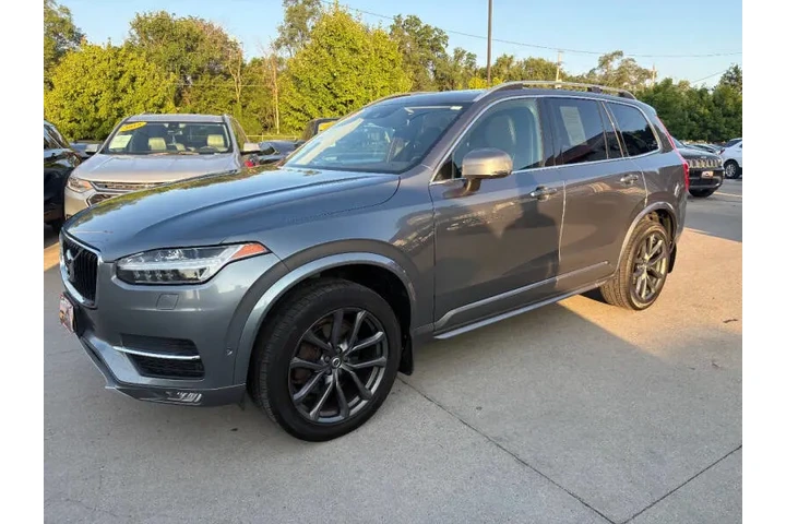 $13950 : 2018 XC90 T5 Momentum 5-Passe image 1
