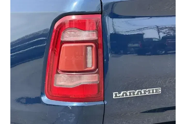 $29806 : Ram 1500 2019 4x4 Laramie 4d image 9