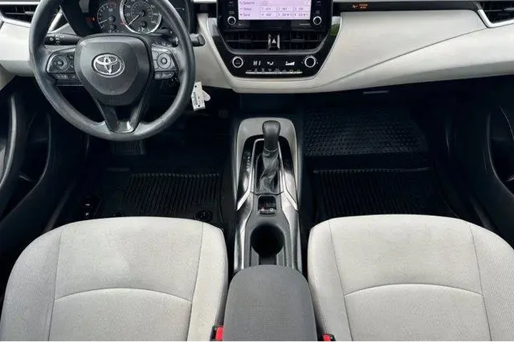 $18900 : Toyota Corolla 2022 LE 4dr S image 6