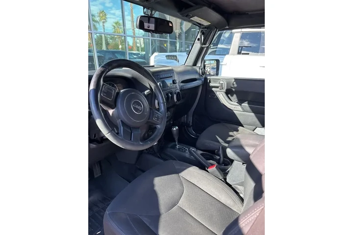 $22000 : Jeep Wrangler 2017 4x4 Sport image 6