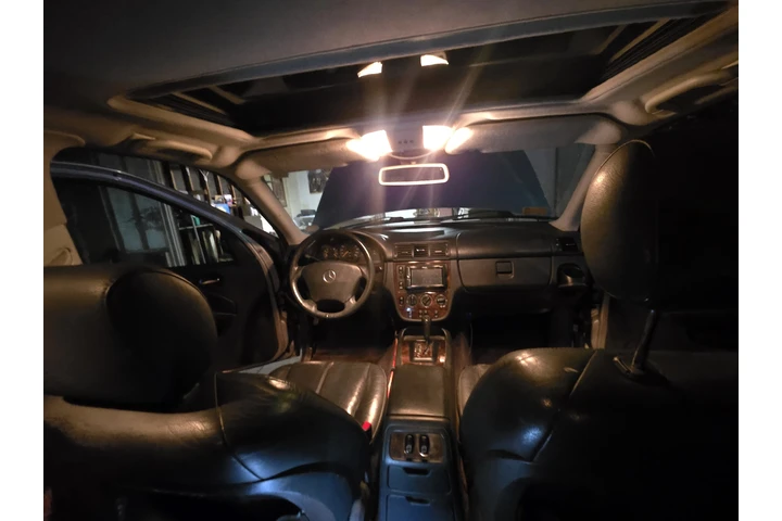 $2200 : 2001 Mercedez Benz ML320 $2200 image 5