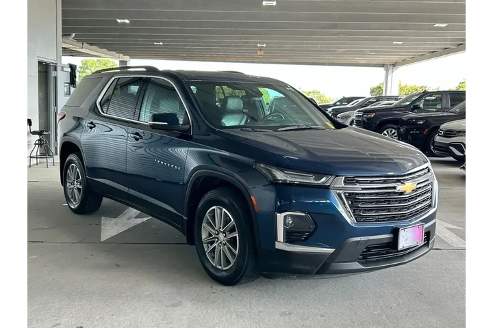 $32300 : Chevrolet Traverse 2023 4x4 image 3