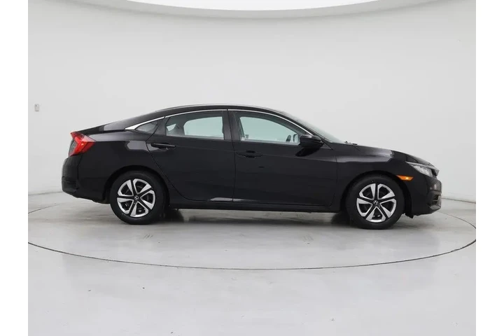 $19998 : Honda Civic 2016 LX 4dr Seda image 7