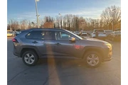 $26109 : Toyota RAV4 2024 XLE 4dr SUV thumbnail