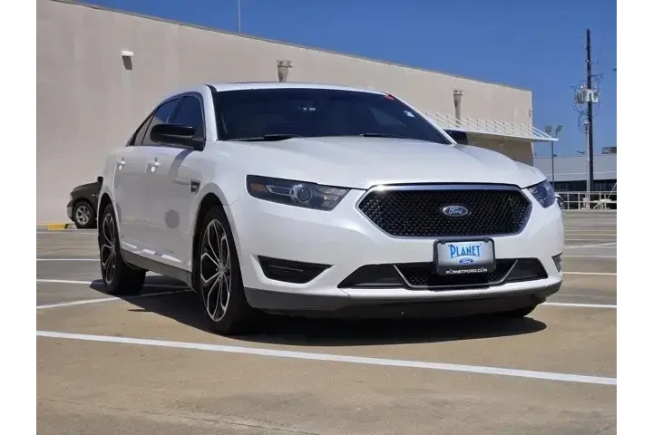 $12385 : Ford Taurus 2018 AWD SHO 4dr image 3