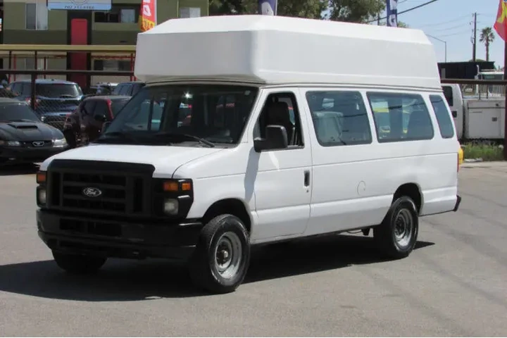 $13995 : 2011 E-Series E-350 SD image 3