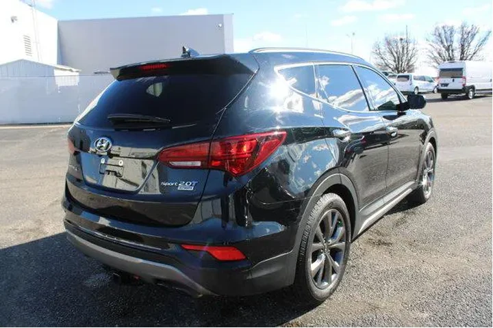 $15987 : Hyundai SANTA FE Sport 2018 image 7