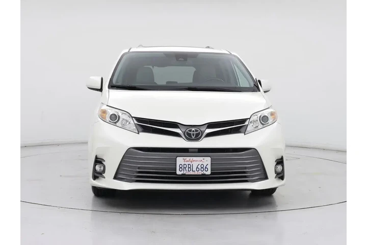 $31998 : Toyota Sienna 2019 XLE 7-Pas image 5