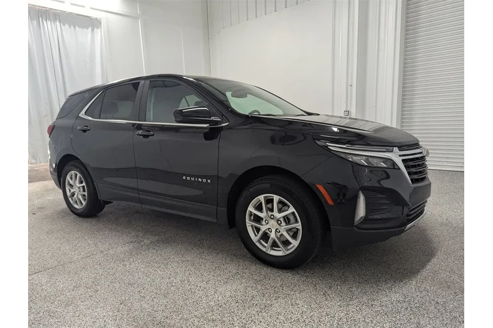 $23497 : Chevrolet Equinox 2024 LT 4d image 2