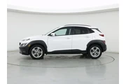 $22998 : Hyundai KONA 2023 AWD SEL 4d thumbnail