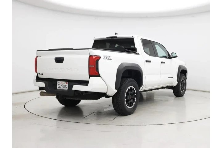 $39998 : Toyota Tacoma 2024 4x4 SR5 4 image 8