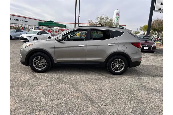 $10218 : Hyundai SANTA FE Sport 2017 image 4