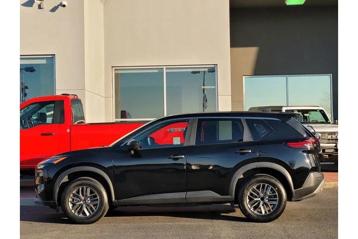 $19898 : Nissan Rogue 2023 S 4dr Cros image 6