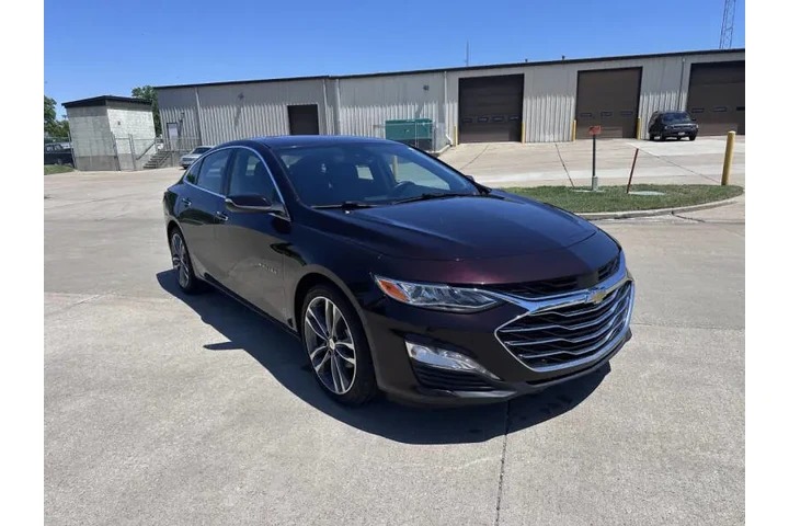 $15900 : 2020 Malibu Premier image 8