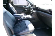 $36709 : Ford Explorer 2023 AWD ST-Li thumbnail