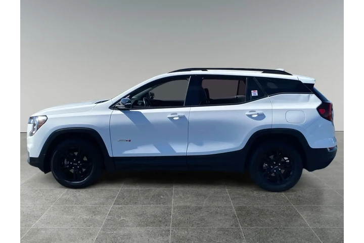 $32581 : GMC Terrain 2024 AWD AT4 4dr image 2