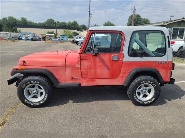 $8989 : 1989 Wrangler S SUV image 4